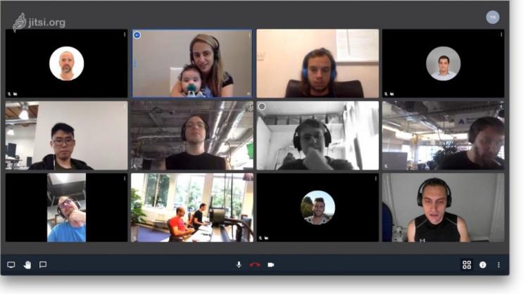 Ξεχάστε το Skype ή το Google Hangouts και δείτε το Jitsi, μια ανοικτού κώδικα πλατφόρμα για video conferencing, που κάνει τα πράγματα απλά